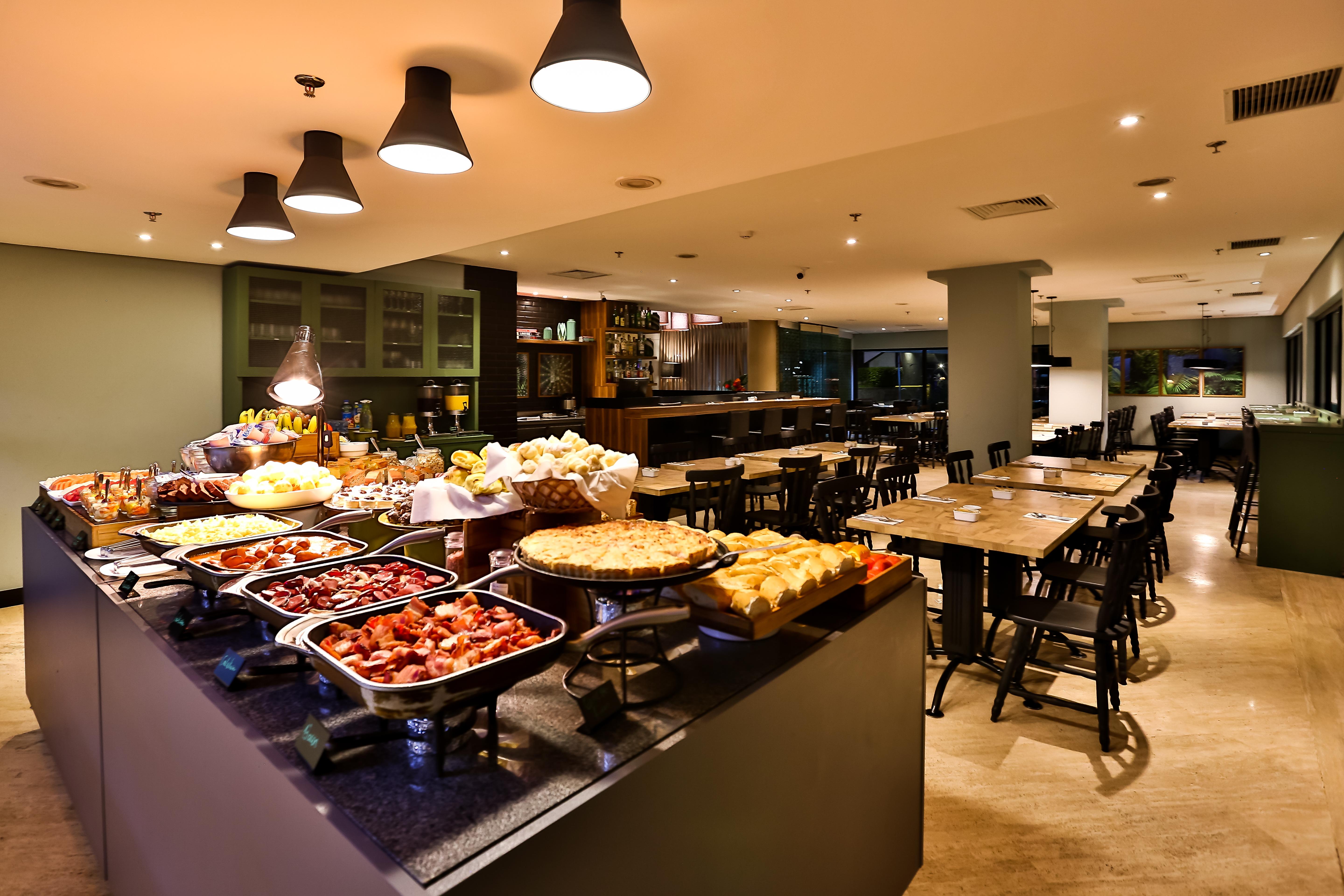 Wyndham Sao Paulo Berrini — Foto’s 1